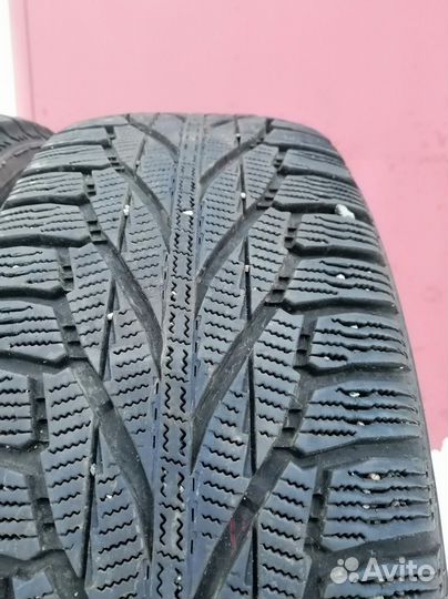 Nokian Tyres Hakkapeliitta R2 SUV 235/60 R17 102H