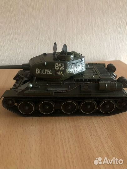 Сборная модель танка Т-34-85 Масштаба 1к35
