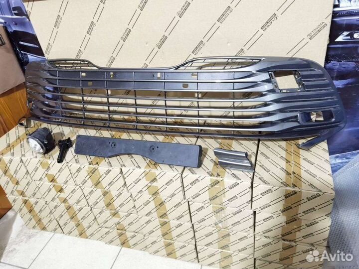 Решетка Toyota Camry XV70 20170-2021