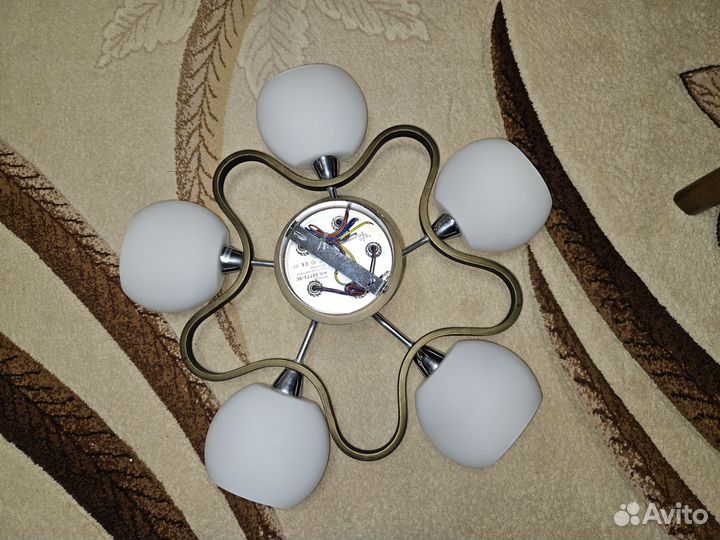 Люстра потолочная