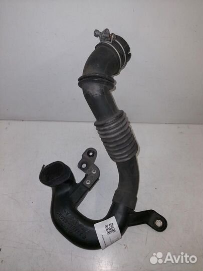 Патрубок воздушного фильтра Toyota Prius NHW10