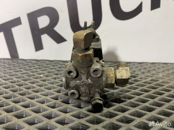 Клапан электромагнитный Volvo F