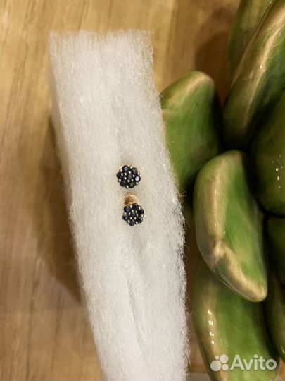 Пусеты Valtera из золота с сапфирами