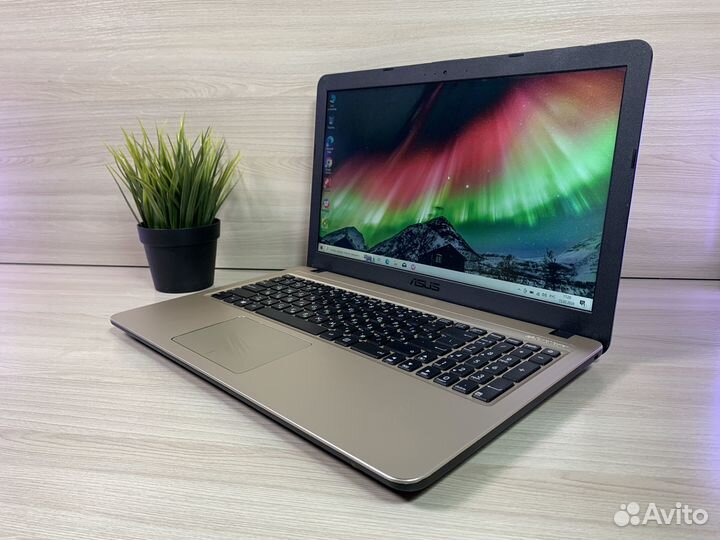Ноутбук Asus Intel 4 ядра/SSD/Гарантия
