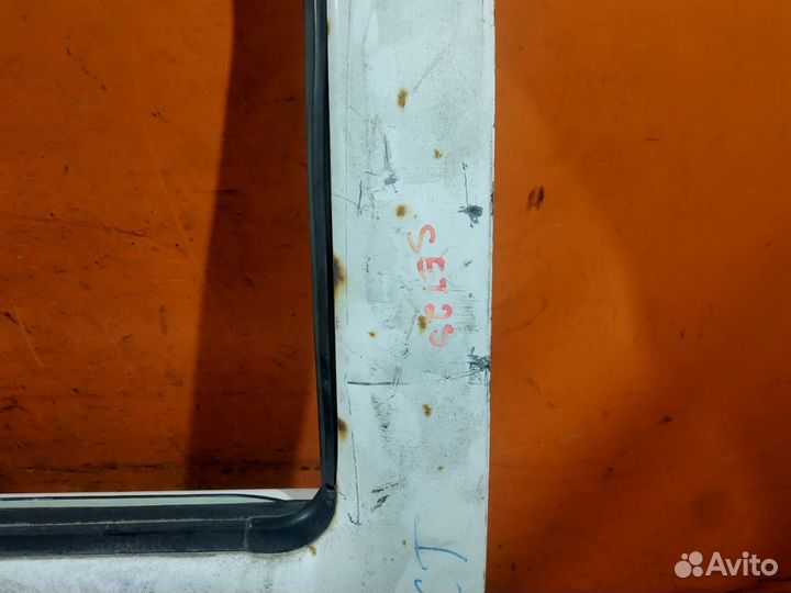 Дверь Nissan Atlas R8F23 (Заднее Левое)