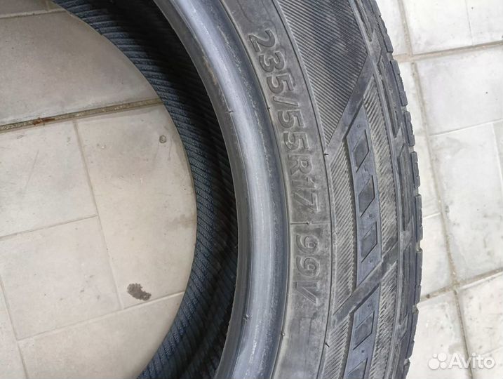 Hankook Dynapro HP RA23 235/55 R17 99V