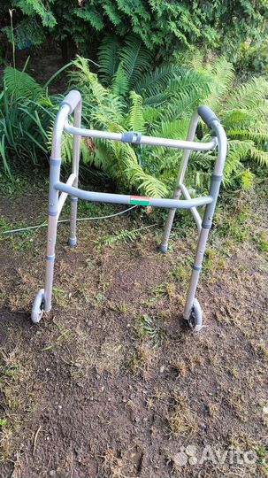 Ходунки для взрослых