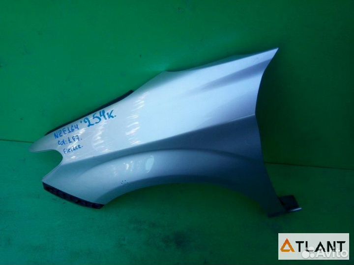 Крыло переднее левое toyota corolla fielder