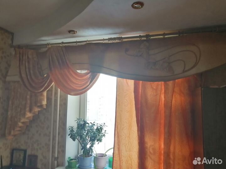 Штора с ламбрикеном