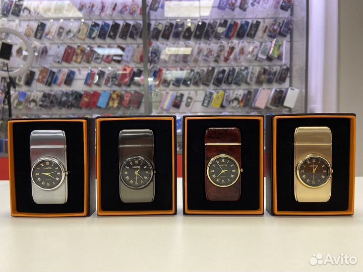 Зажигалка с часами