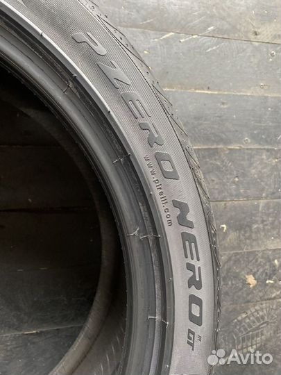 Pirelli P Zero Nero 245/40 R19