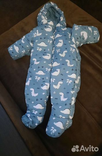 Продам детскую автолюльку и комбинезон