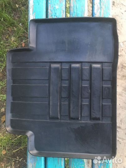 Коврики задние автомобильные