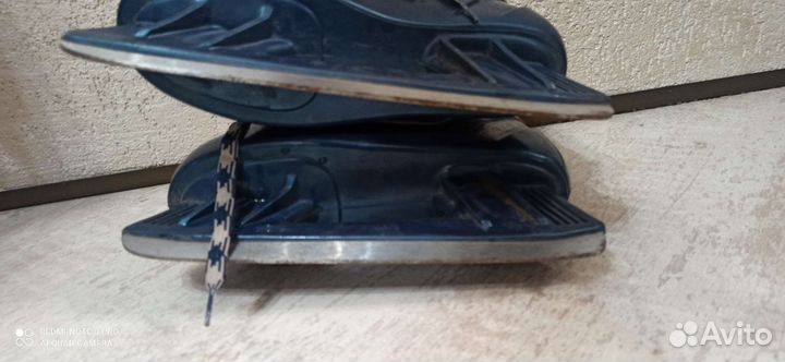 Коньки хоккейные 40 размер