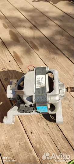 Двигататель стиральной машины