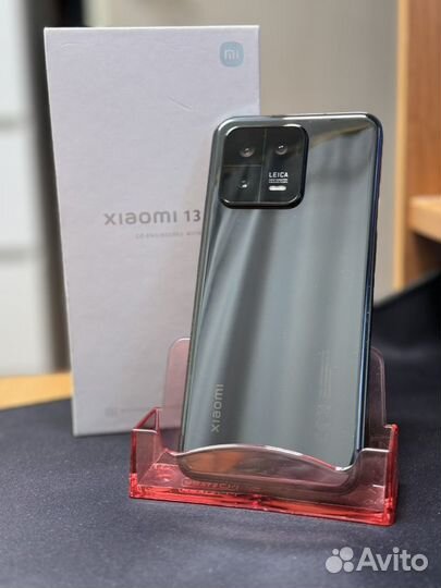 Xiaomi 13, 12/256 ГБ