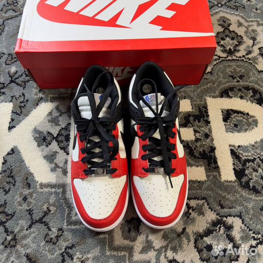 Кроссовки Nike Dunk Low Retro EMB