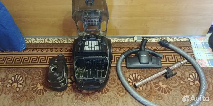 Пылесос Bork VC SHB 5920 BK