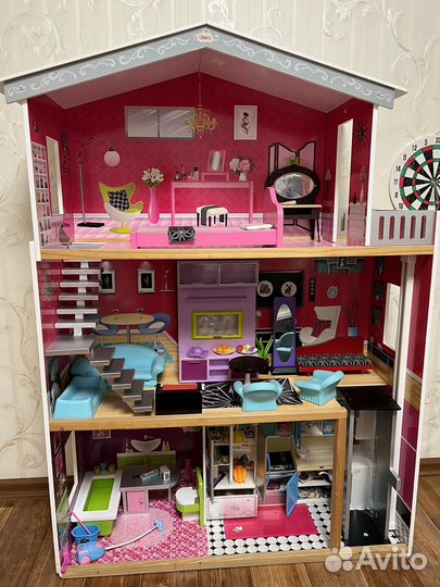 Домик кукольный