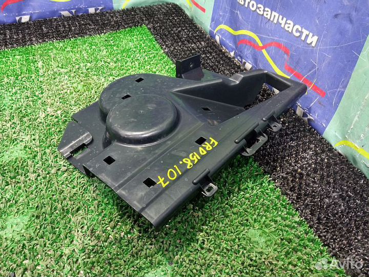 Накладка торпедо Mitsubishi Pajero Sport