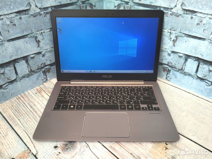 Ультрабук asus на i3-6100/ RAM 6/ SSD 256