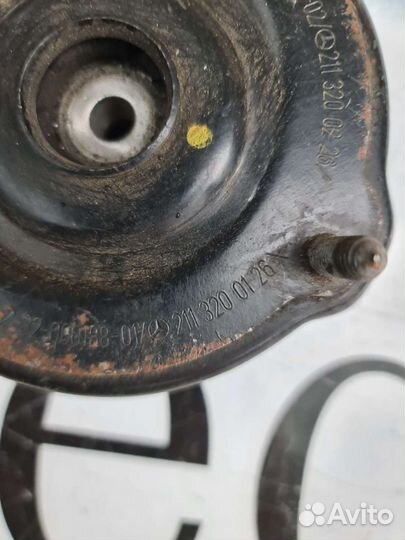 Опора переднего амортизатора Mercedes W211/ W219