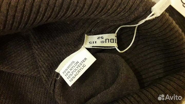 Свитер женский