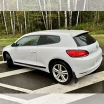 Volkswagen Scirocco 1.4 AMT, 2011, 240 000 км, с пробегом, цена 950 000 руб.