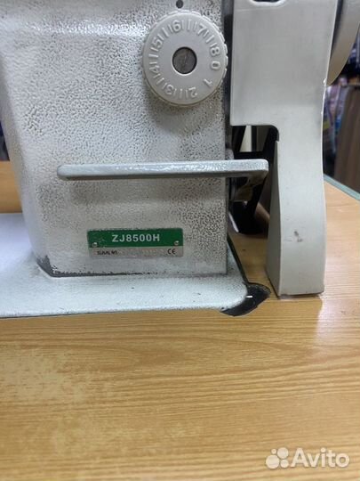 Швейная машина Zole