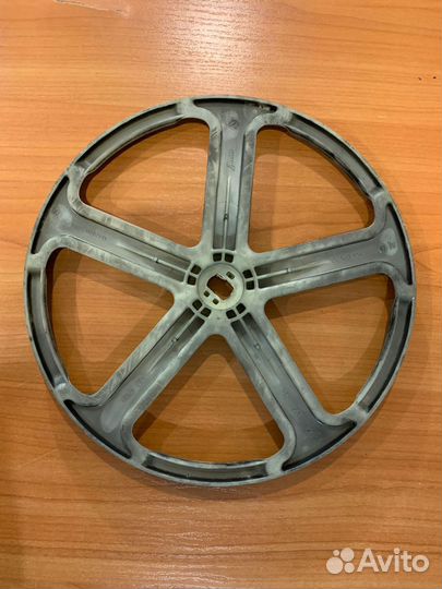 Шкив Electrolux 1552330