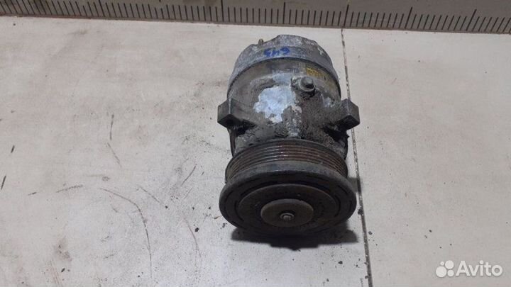 Компрессор кондиционера Chevrolet Lumina APV