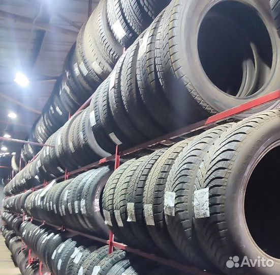 Bridgestone Blizzak Revo GZ 205/60 R16 88M