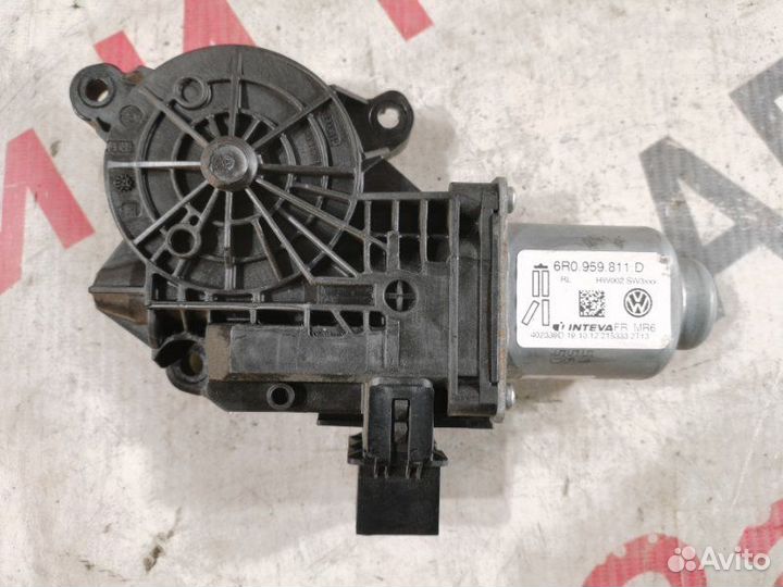 Мотор стеклоподъемника задний левый Skoda Fabia