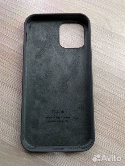 Чехлы на iPhone 12 pro