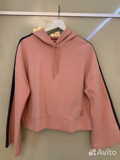 Спортивный костюм женский