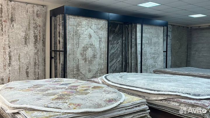 Продавец-консультант в магазин ковров