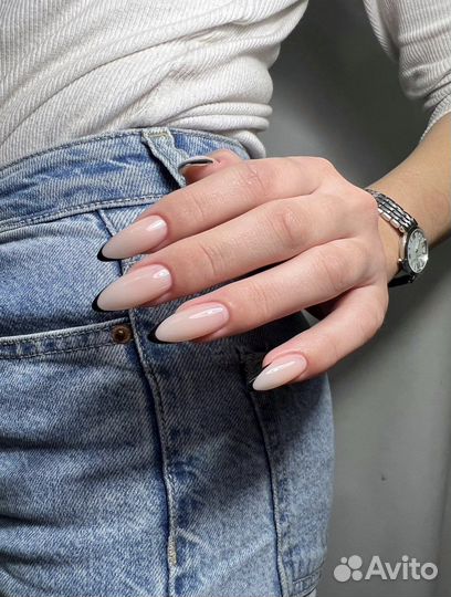 Наращивание ногтей, маникюр, педикюр