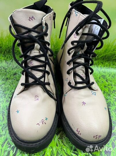 Ботинки Zara для девочки