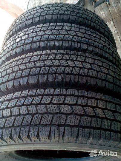 Goform W696 215/90 R16