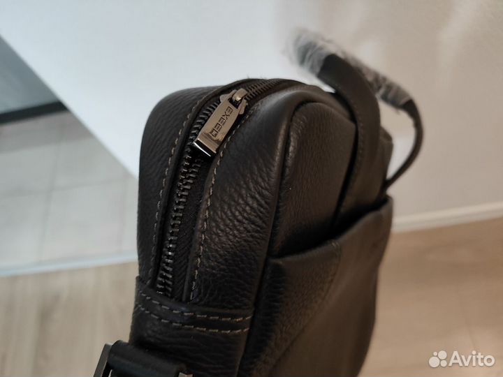 Мужская кожаная сумка