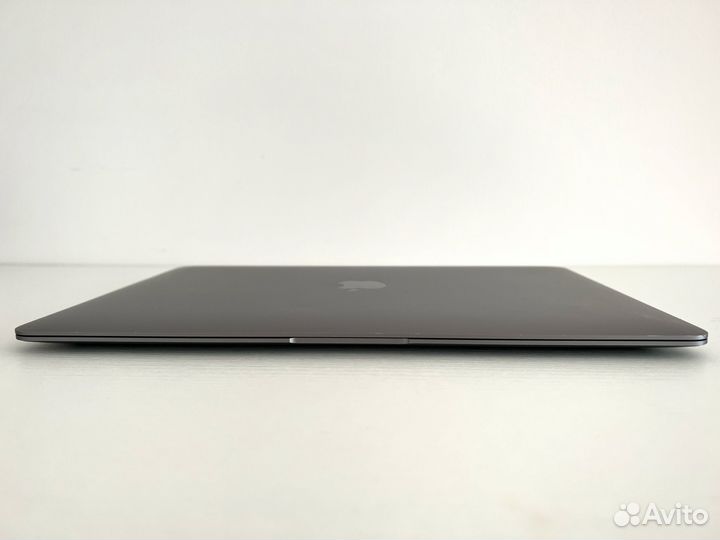 Ноутбук Apple MacBook Air 13 2020 i5 256