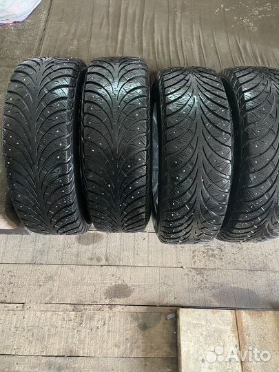 Sava Eskimo Ice 215/65 R16