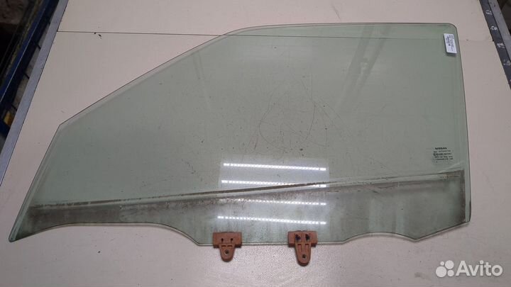 Стекло боковой двери Nissan Juke, 2013