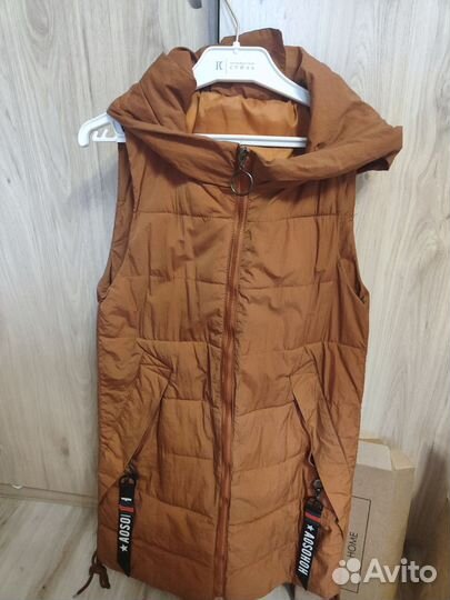 Жилетка женская коричневая