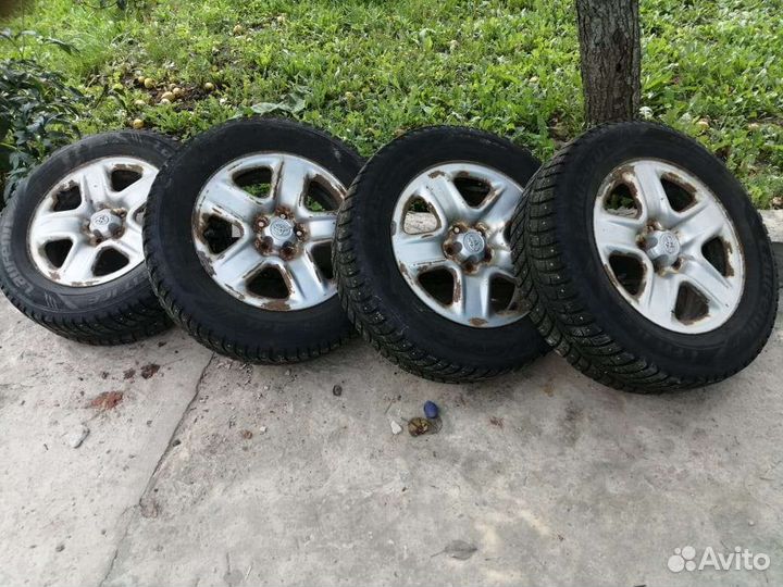 IndoRadial 6688 225/65 R17