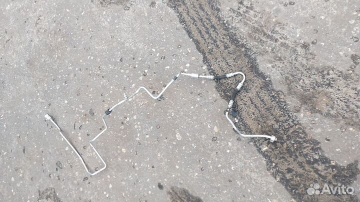 Трубка кондиционера. Volkswagen Polo 4. 2008г