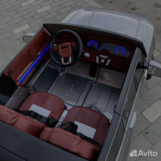 Электромобиль Range Rover