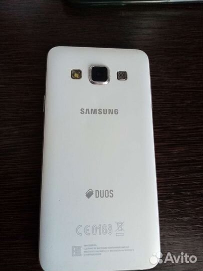Телефон Samsung galaxy a3