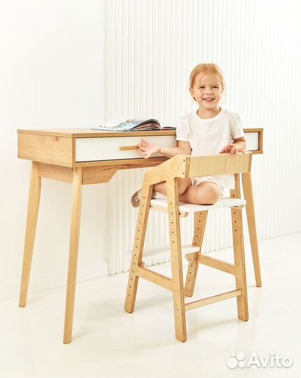 Детский растущий стул ортопедический. В стиле Икеа