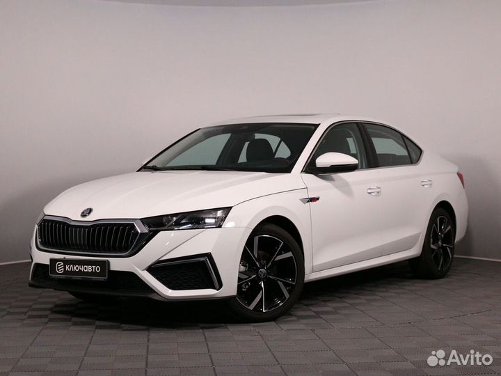 Skoda Octavia 1.4 AT, 2023